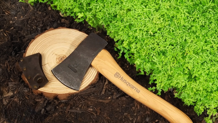 Husqvarna Hatchet