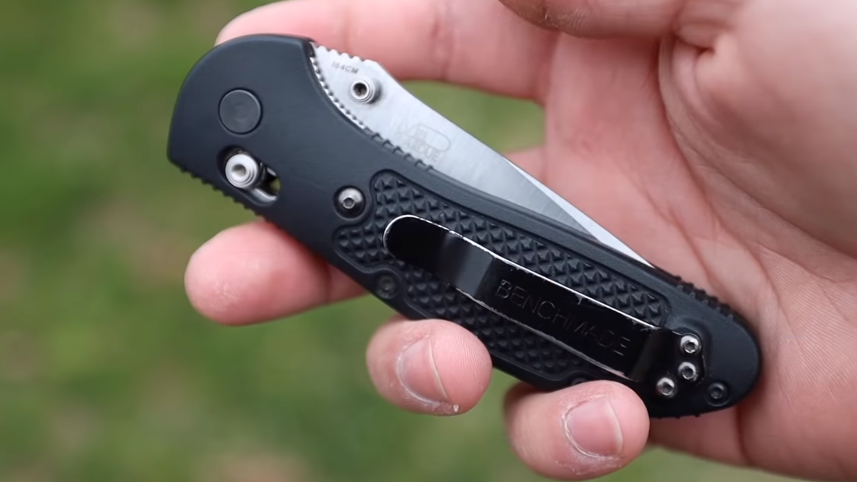 Best Camping Folding Knife for Cooking | Versatile Benchmade Griptilian Folding Knife | knife experience